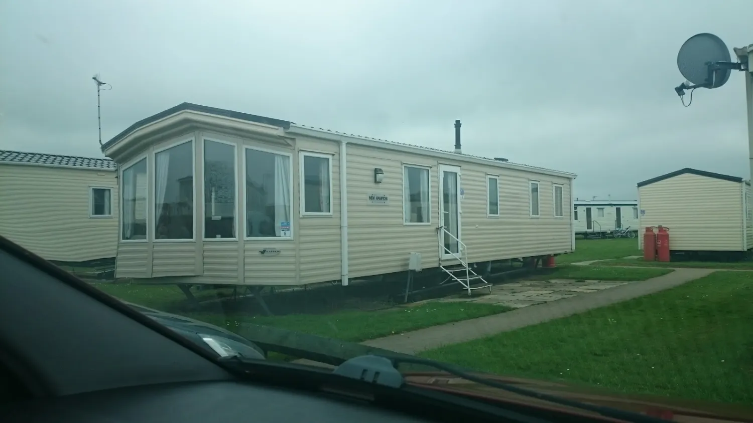 browns-caravan-park-scarborough-ylqjx