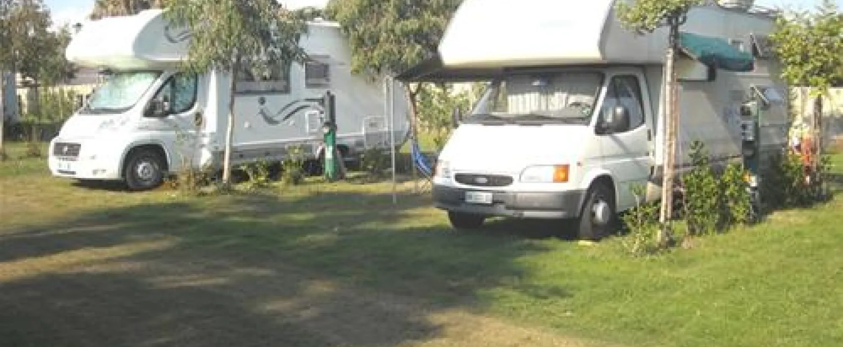 Marina Caravan Camping