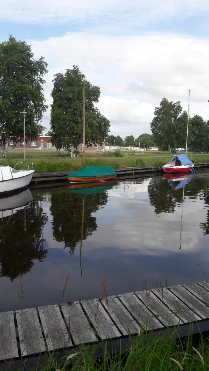 camping-grosses-meer-bedekaspel-vqcsw