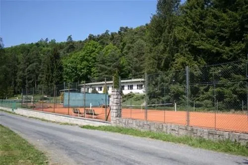 camp-and-hotel-lavka-chocerady-chocerady-ieixv