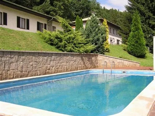 camp-and-hotel-lavka-chocerady-chocerady-zlxkz