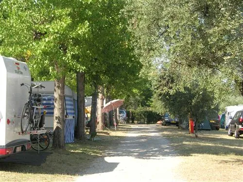 camping-zocco-manerba-del-garda-kgywy
