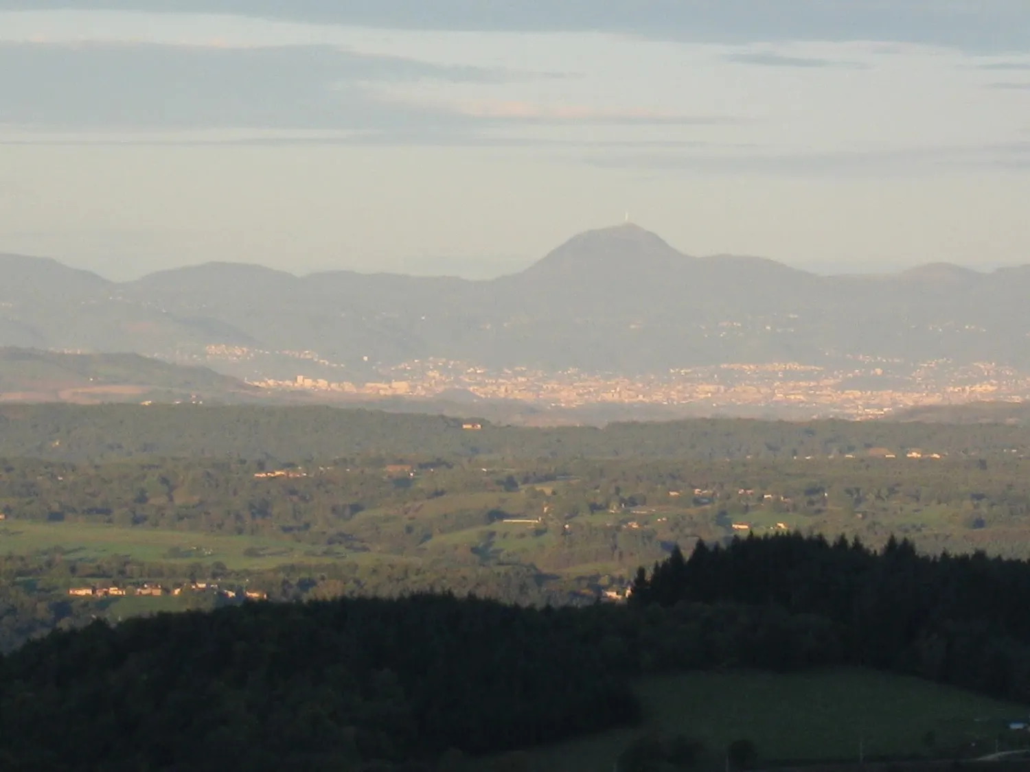 camping-le-mont-bartoux-vollore-ville-eszdf