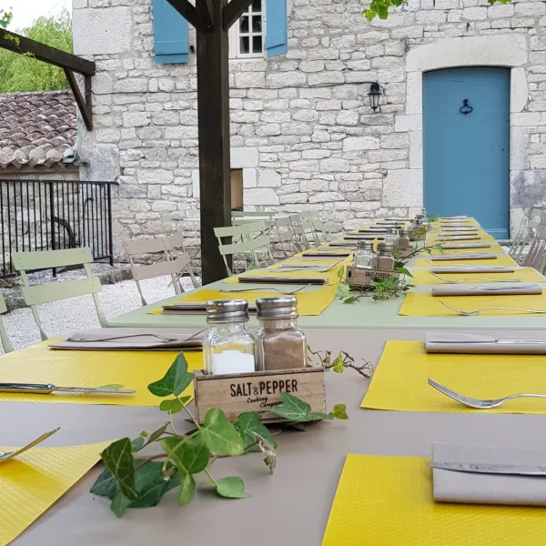camping-des-arcades-saint-pantalon-vmpcq