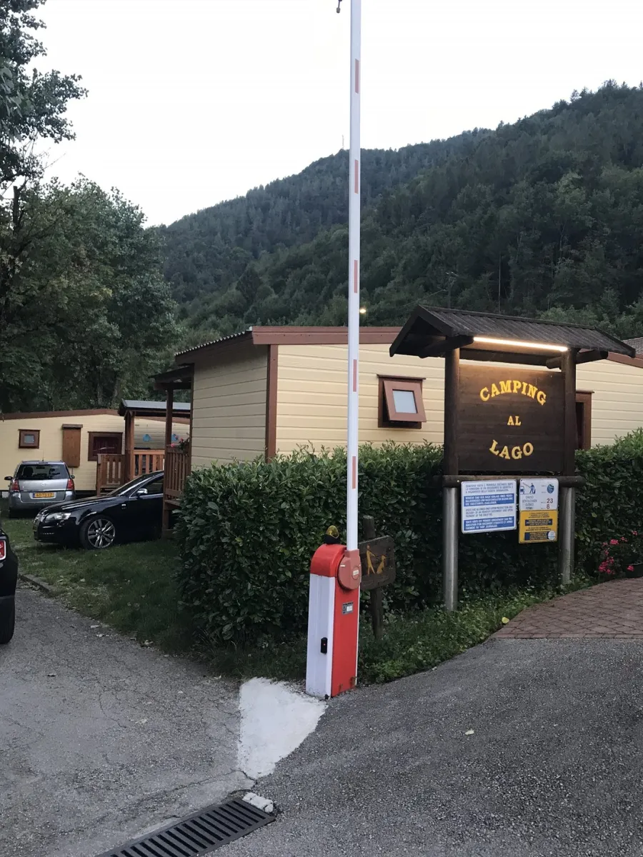campeggio-al-lago-riva-del-garda-7kcva