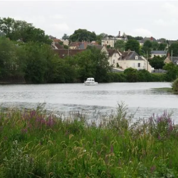 camping-les-cochards-seigy-kzrhh