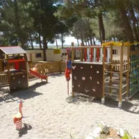 camping-le-bois-des-pins-salses-le-chteau-2emad