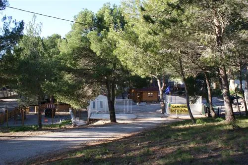 camping-le-bois-des-pins-salses-le-chteau-2vver
