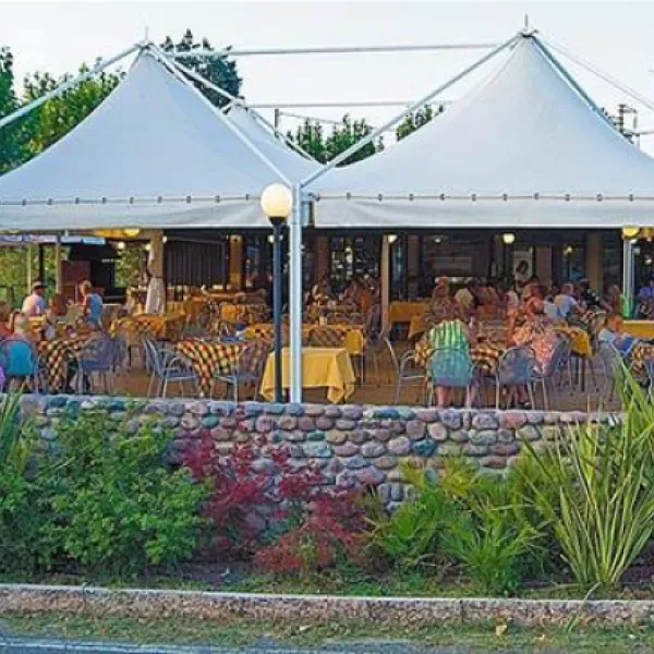 campeggio-park-delle-rose-lazise-sul-garda-0sjig