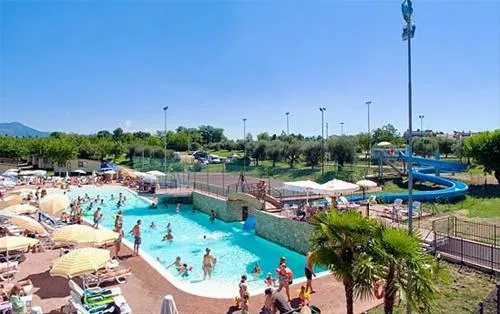 campeggio-park-delle-rose-lazise-sul-garda-17zlg