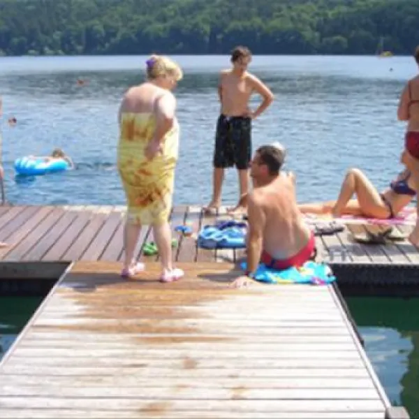 campingparadies-mattsee-lochen-am-see-rro16