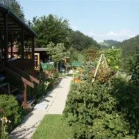 paradisegarden-camping-kaumberg-2dlgk
