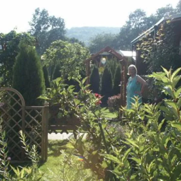 paradisegarden-camping-kaumberg-bfcqi