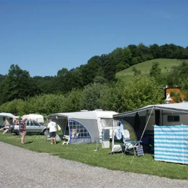paradisegarden-camping-kaumberg-ekcsy