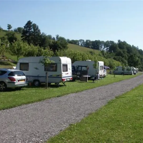 paradisegarden-camping-kaumberg-iobcv