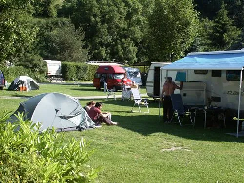 paradisegarden-camping-kaumberg-vbxcz