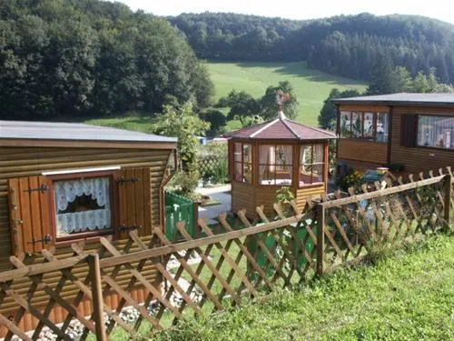 paradisegarden-camping-kaumberg-wgvyk