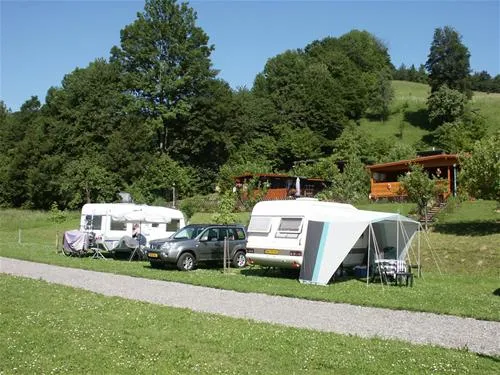 paradisegarden-camping-kaumberg-x26pj
