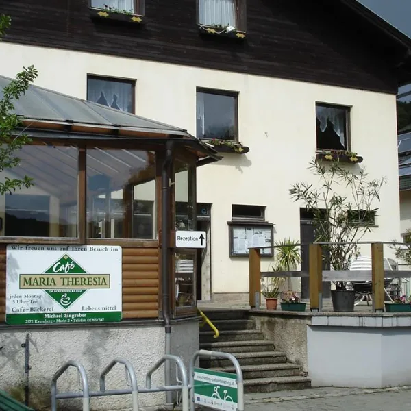 paradisegarden-camping-kaumberg-yp0o5
