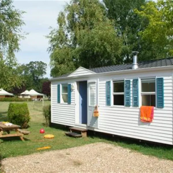 flower-camping-les-granges-luynes-23kur