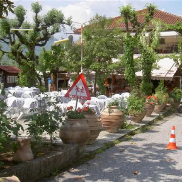 campsite-vrachos-kastraki-kastrakikalambaka-lbcwj