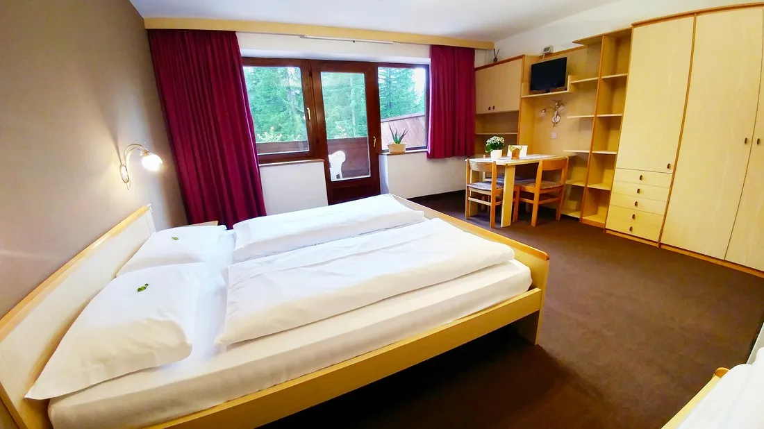 camping-sass-dlacia-san-cassiano-in-badia-kjlez