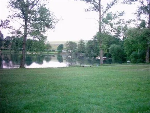 campingpark-am-gederner-see-gedern-9p7pt