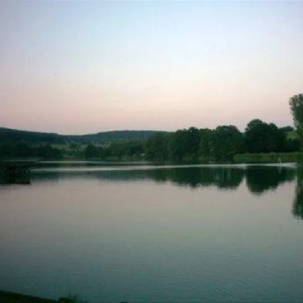 campingpark-am-gederner-see-gedern-cpw5x