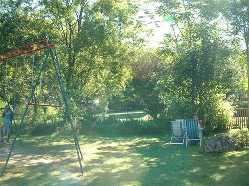 camping-le-pigeonnier-tursac-m4niq