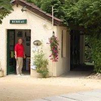 camping-le-pigeonnier-tursac-ukk3i
