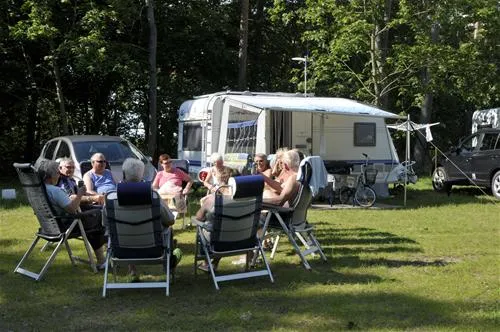 campingplatz-ecktannen-heilbad-waren-mritz-owoln