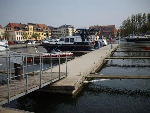 campingplatz-ecktannen-heilbad-waren-mritz-y2gc0