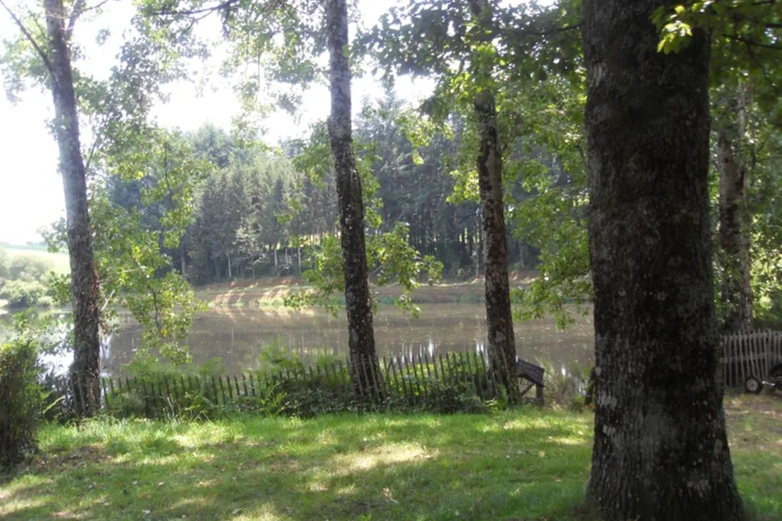 camping-municipal-le-pre-des-etangs-cassaniouze-0zlxp