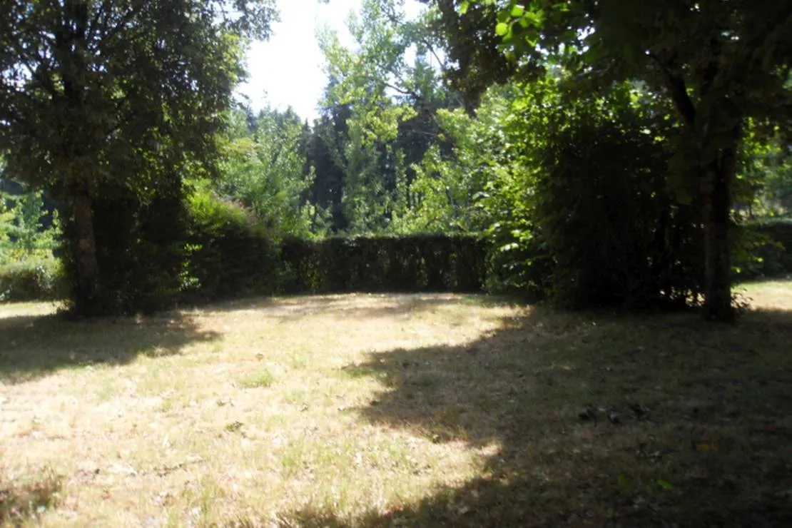 camping-municipal-le-pre-des-etangs-cassaniouze-gy8vk