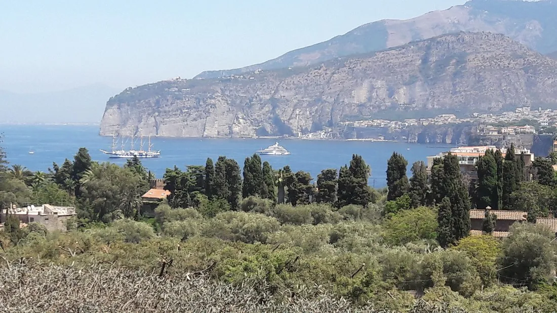 international-nube-dargento-sorrento-ac6lx