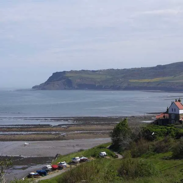 newton-house-farm-whitby-3qtry