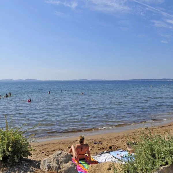 capfun-parc-et-plage-hyeres-0nwgm