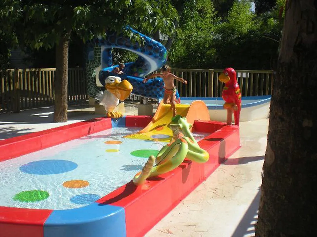 capfun-parc-et-plage-hyeres-o37md