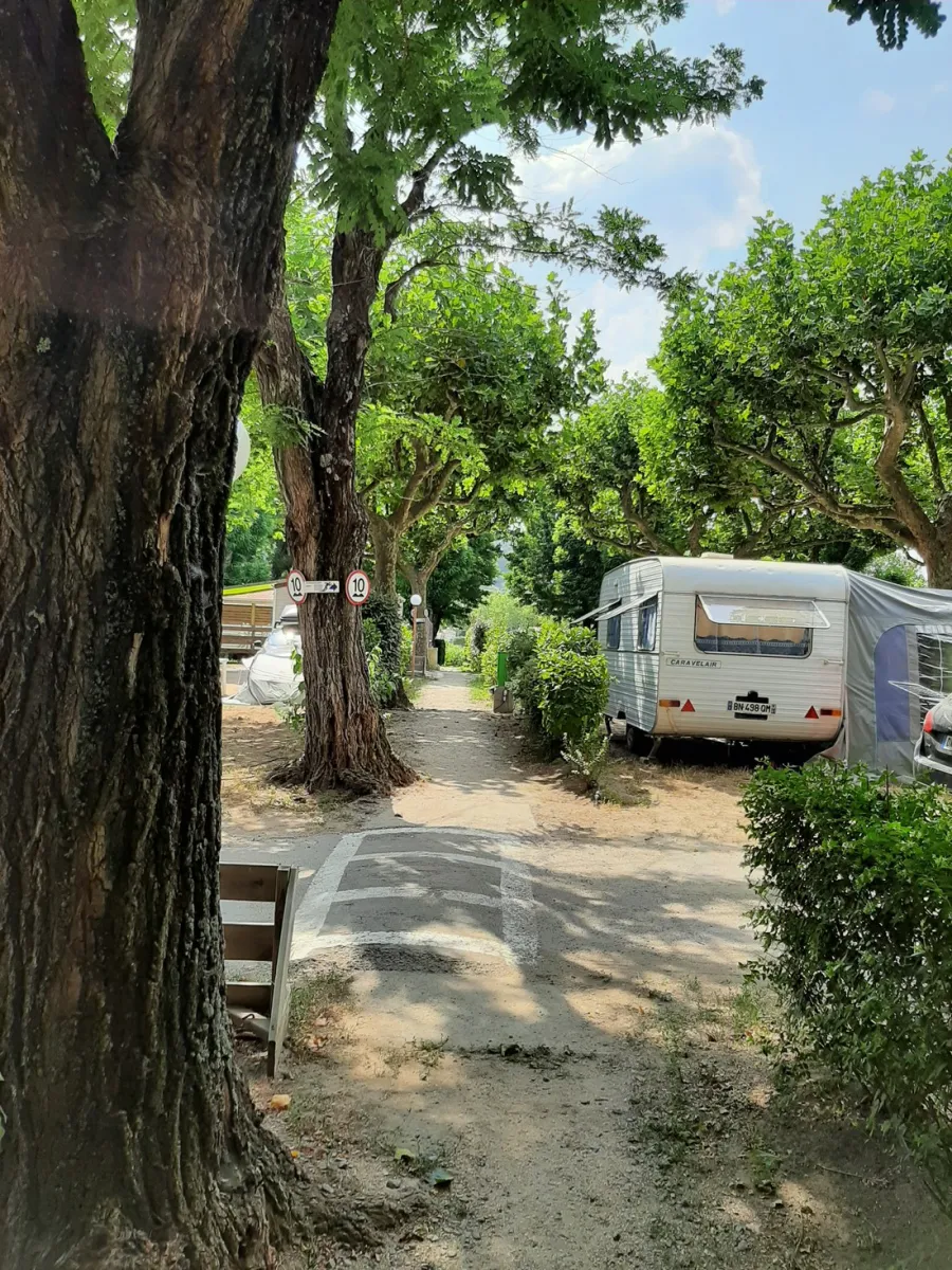 le-chauvieux-salavas-ardeche-zi5ae