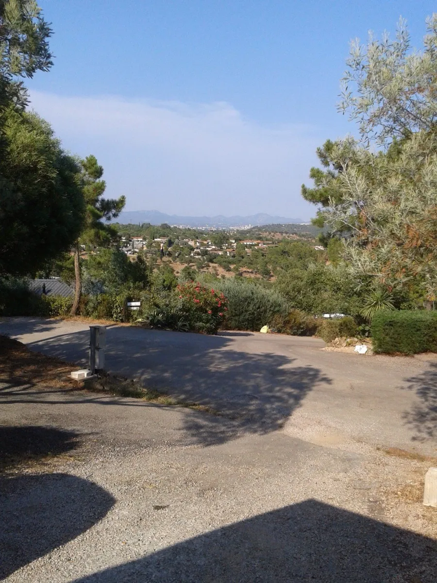domaine-de-la-bergerie-roquebrune-sur-argens-e1twn