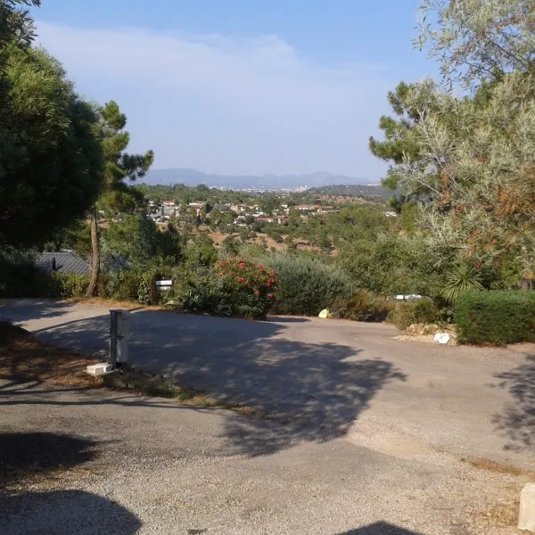 domaine-de-la-bergerie-roquebrune-sur-argens-e1twn