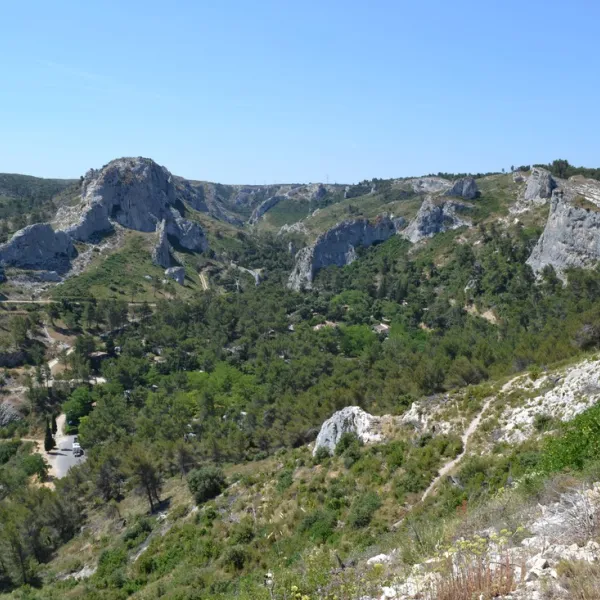 la-valleacutee-heureuse-orgon-bouches-du-rhone-zgpj7