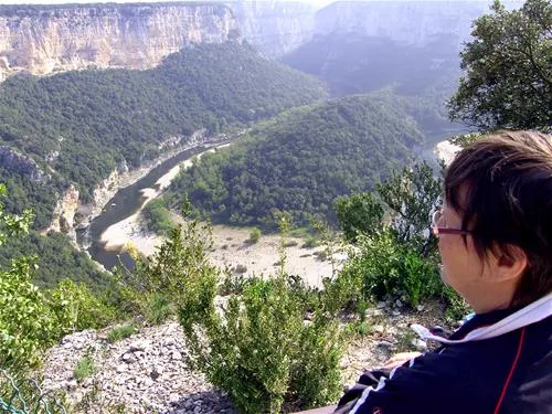 camping-le-fondespierre-castries-dzryr