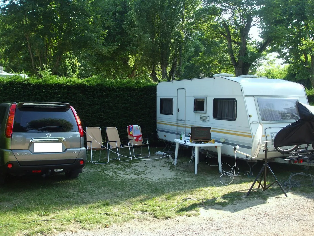 camping-beau-rivage-bellerive-sur-allier-qwmll