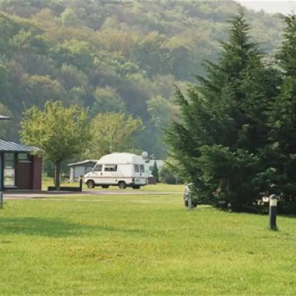 camping-an-der-rudelsburg-naumburg-ot-bad-ksen-bldjd