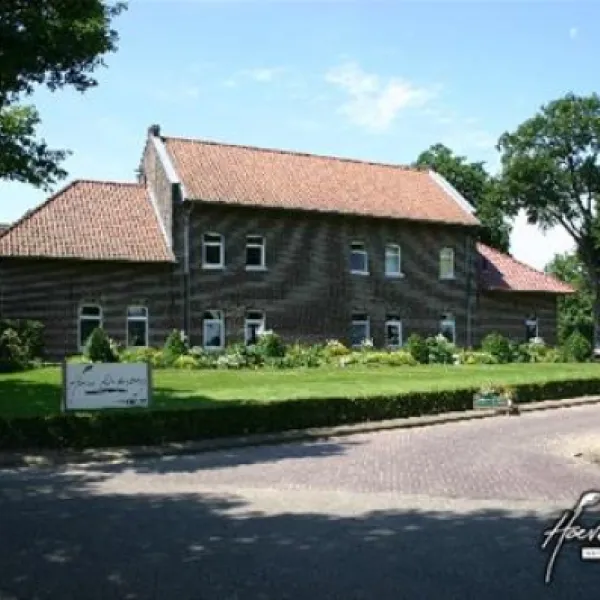 natuurkampeerterrein-hoeve-krekelberg-schinnen-mq4bm
