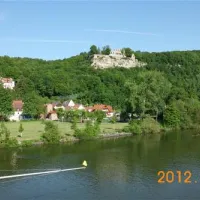 camping-karlstadt-am-schwimmbad-karlstadt-ark85