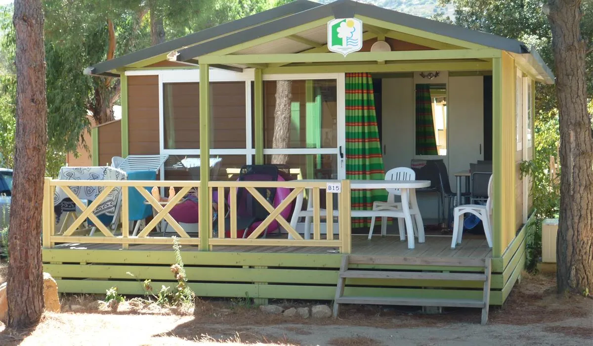 camping-les-oliviers-monticello-xoqto