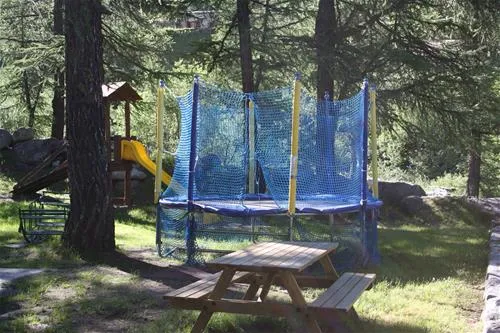 camping-grandes-jorasses-courmayeur-qluoi