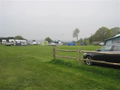 chestnut-meadow-camping-caravan-park-bexhill-on-sea-4jj8j